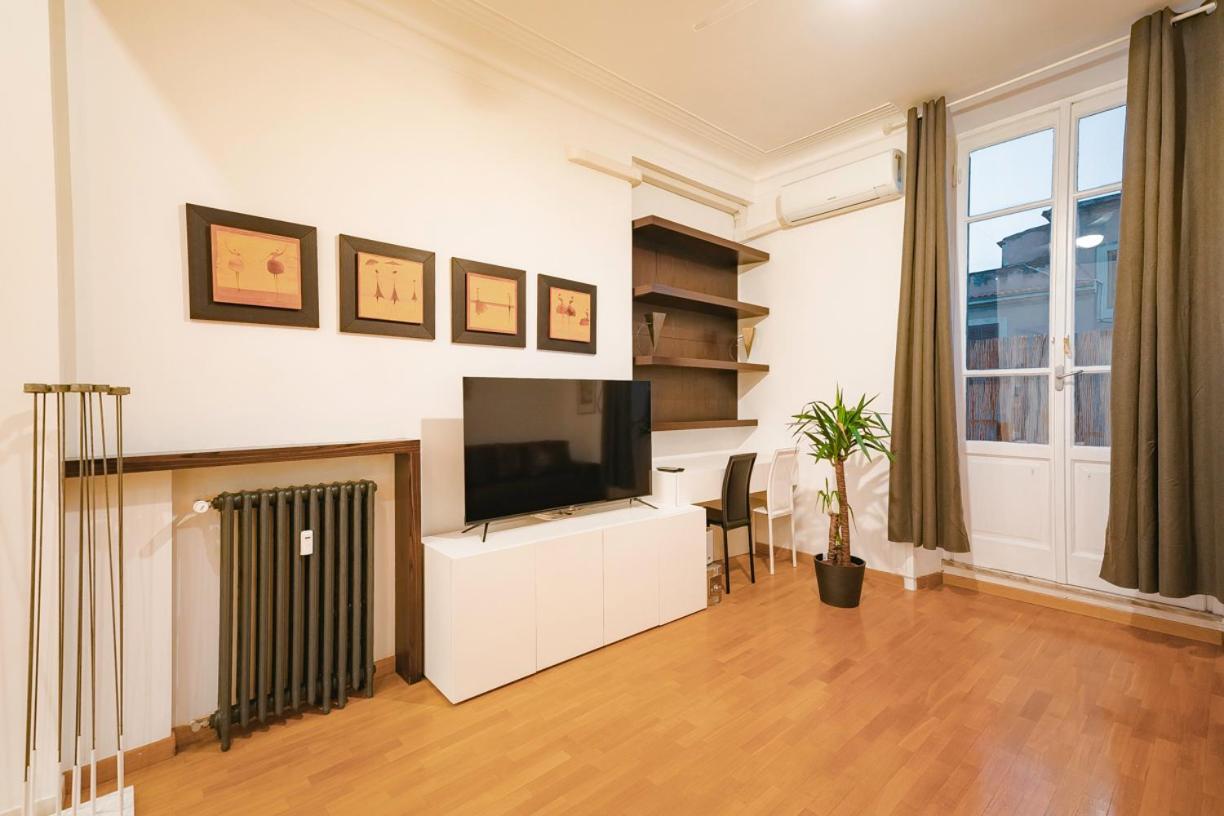 Rdr Tortona Rooms Rome Bagian luar foto